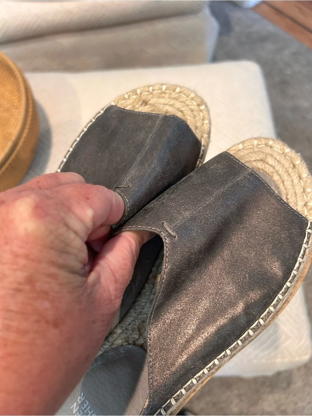 NWOT Eileen Fisher Milly Silver Metallic Leather Espadrille Sandals. SZ 8.5